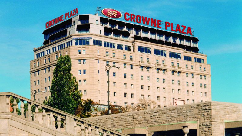 Crowne Plaza Niagara Falls - Fallsview Hotel, Niagara Falls Canada