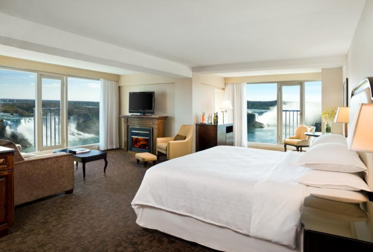 Sheraton Fallsview Corner Suite Niagara Falls Hotels Sleep Cheap